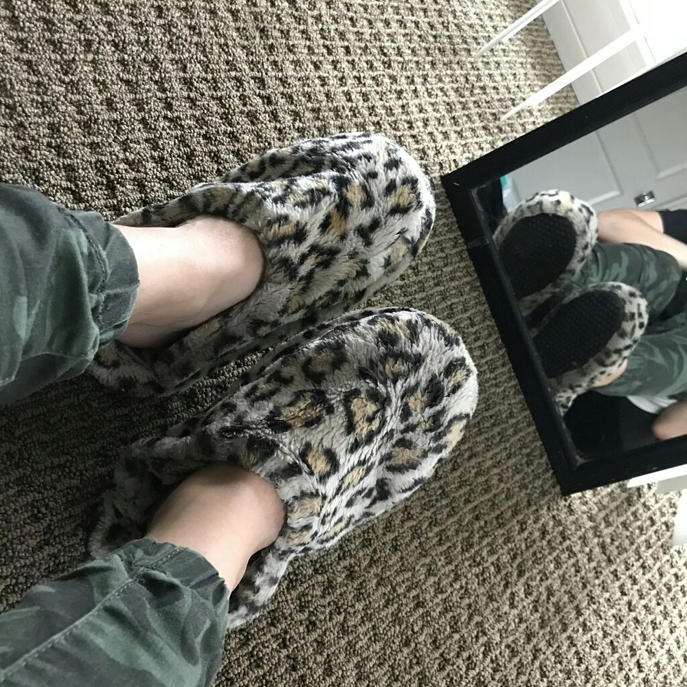 Animal print comfy slippers